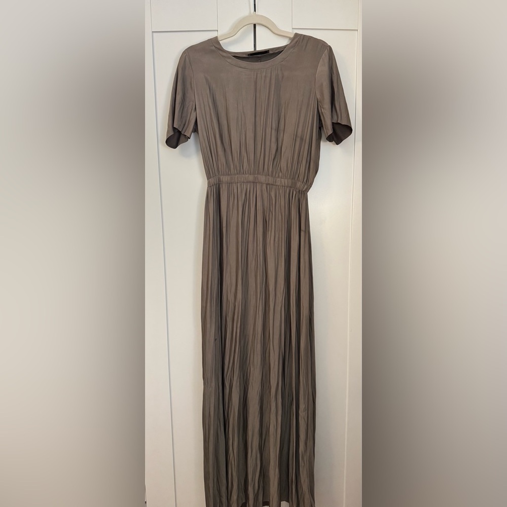 Elegant Taupe Midi Dress